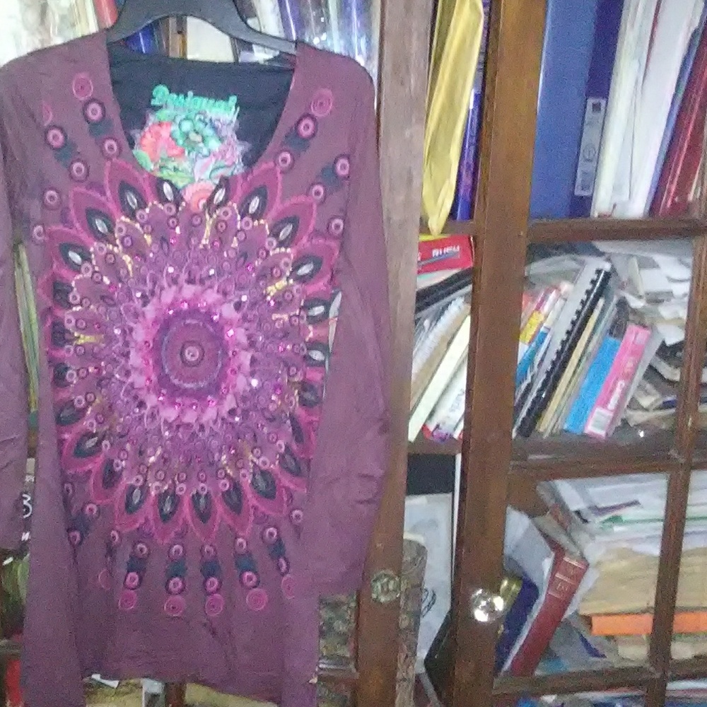 Brand new desigual top with rim stones